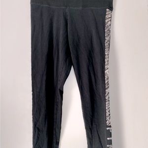 PINK yoga pants  with design on side